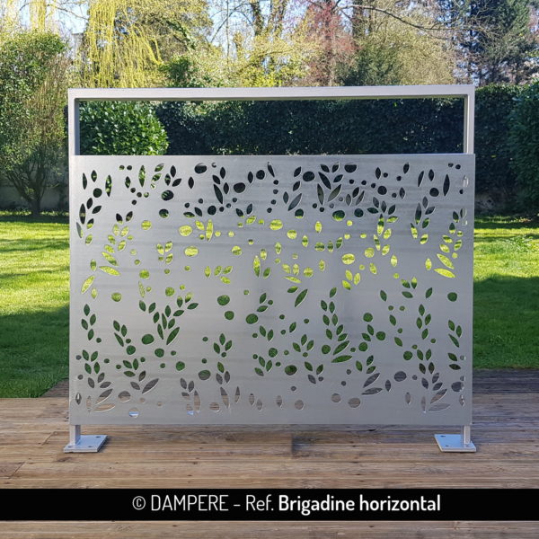 Tole perforee decorative BRIGADINE par Dampere